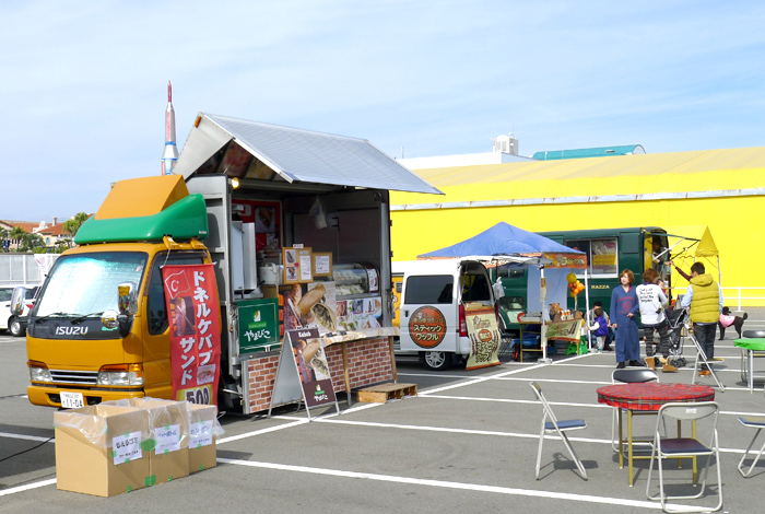 和歌山ではたらく車大集合！（和歌山マリーナシティ） で販売　（2012/11/3～4）