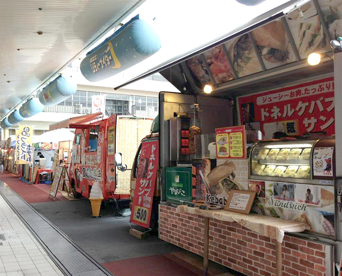2012住之江フェスティバル で、ドネルケバブとサンドイッチ販売　（2012/11/17）