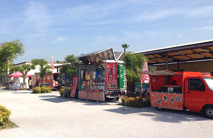 淡路ワールドパークＯＮＯＫＯＲＯでドネルケバブ販売