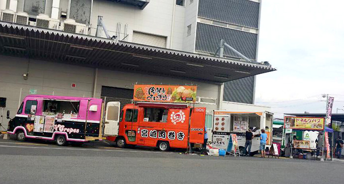 第37回黒潮祭り 和歌山の三菱電機株式会社様でケバブとスノーアイス販売