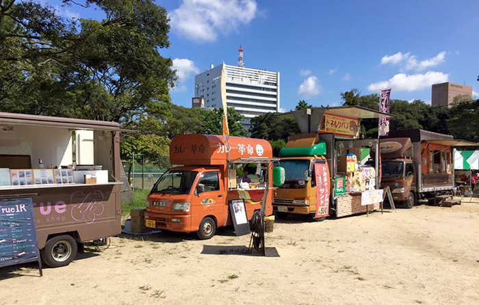 和歌山城 第3回紀州夢祭りでドネルケバブ販売