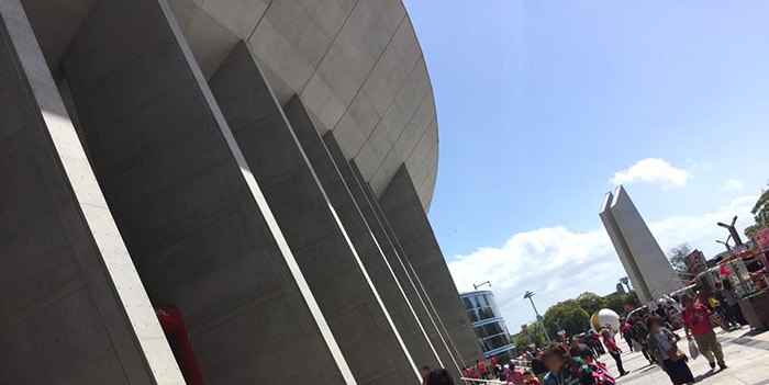 長居スタジアムでドネルケバブ販売