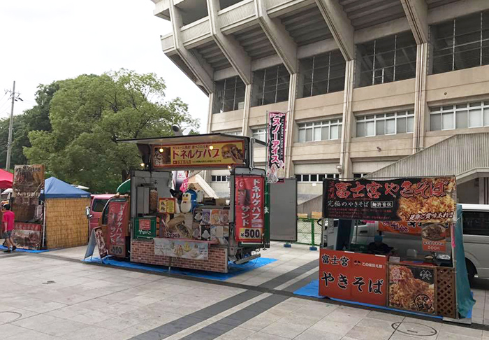 ヤンマースタジアム長居でドネルケバブ・スノーアイス販売